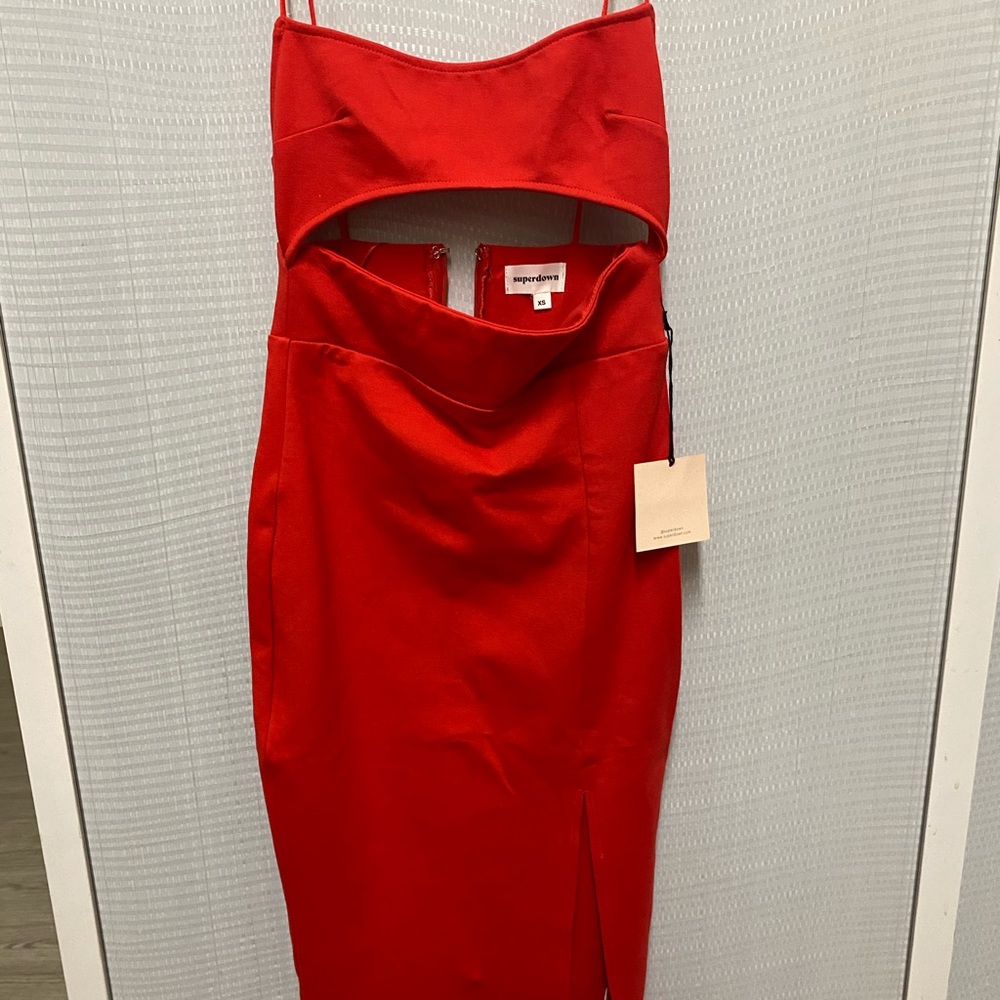 Super down red dress